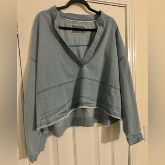 Free People Jude Cropped Denim Top In Vintage Indigo - Picture 4 of 12